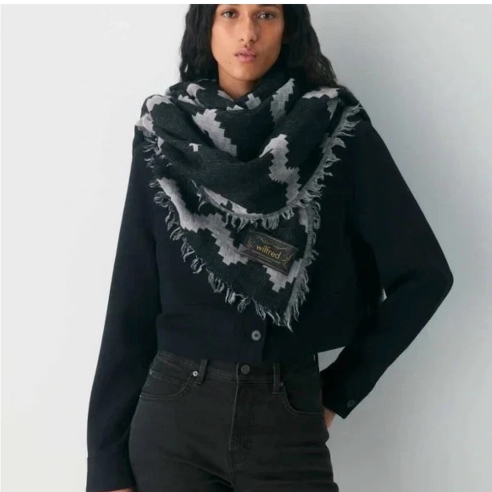 ARITZIA Wilfred Scandi Merino Wool Blanket Scarf One Size‎